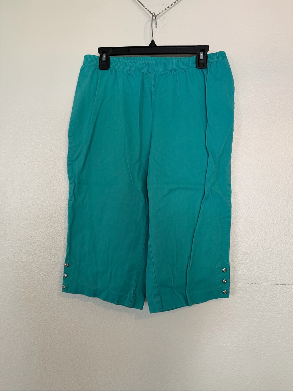 Just My Size Teal Button-Hem Pull-On Capri Pants